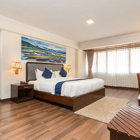 Kathmandu Business Hotel Exterior photo