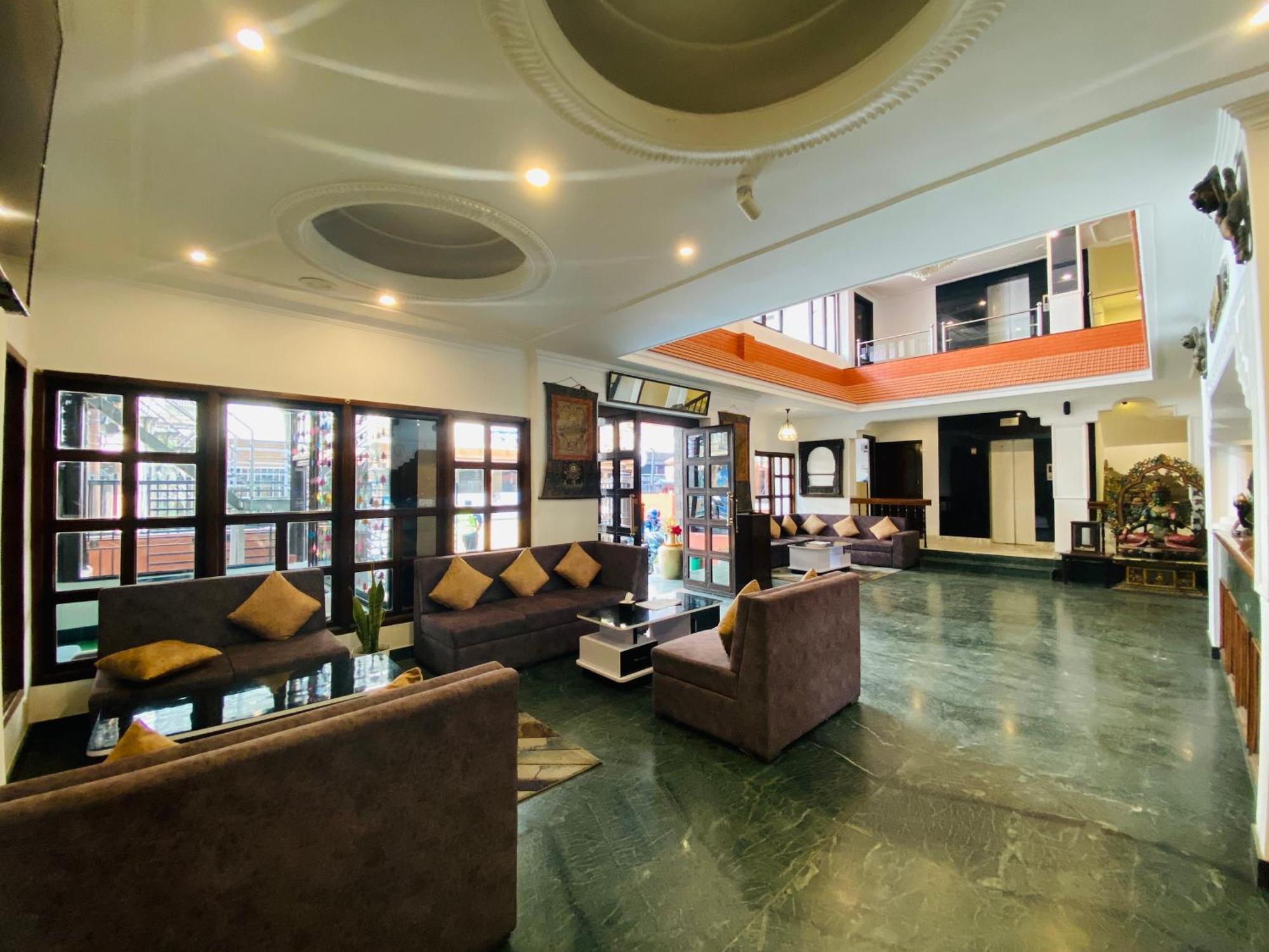 Kathmandu Business Hotel Exterior photo
