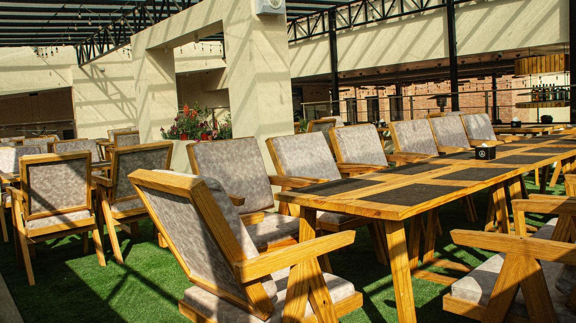 Kathmandu Business Hotel Exterior photo