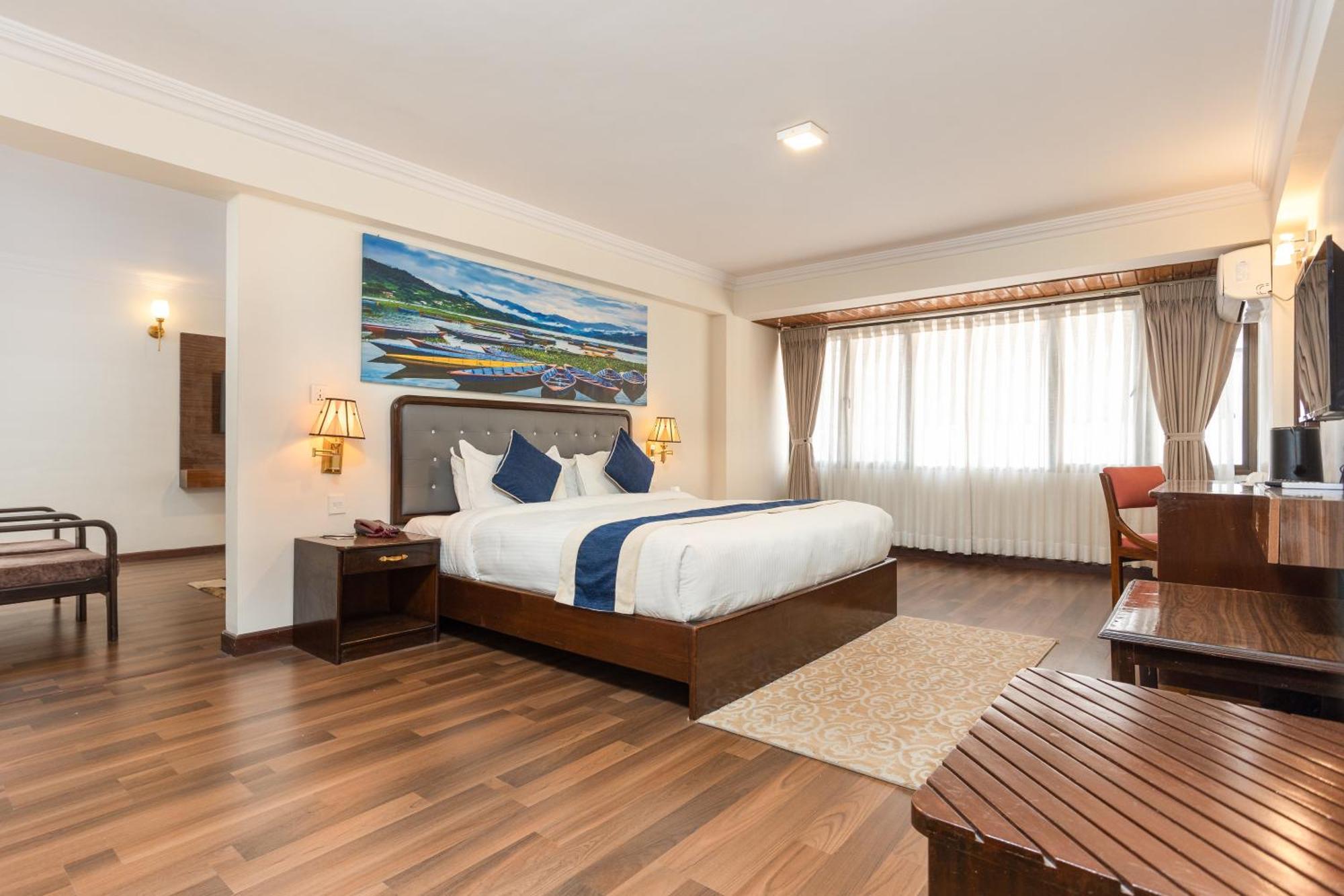 Kathmandu Business Hotel Exterior photo